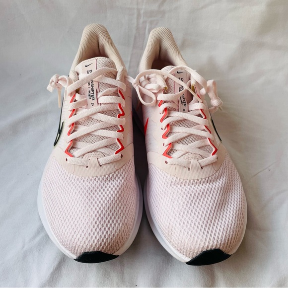 Nike Down shifter 11 Light Pink/Ember White Wmns. Size 10 - Picture 2 of 6